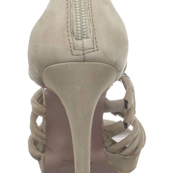 BCBG sandals- Please read description - Picture 3 of 7